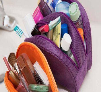 ۵ محصول بهداشتی ضروری برای کیف سفر بانوان